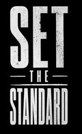 Set The Standard Black Croptop